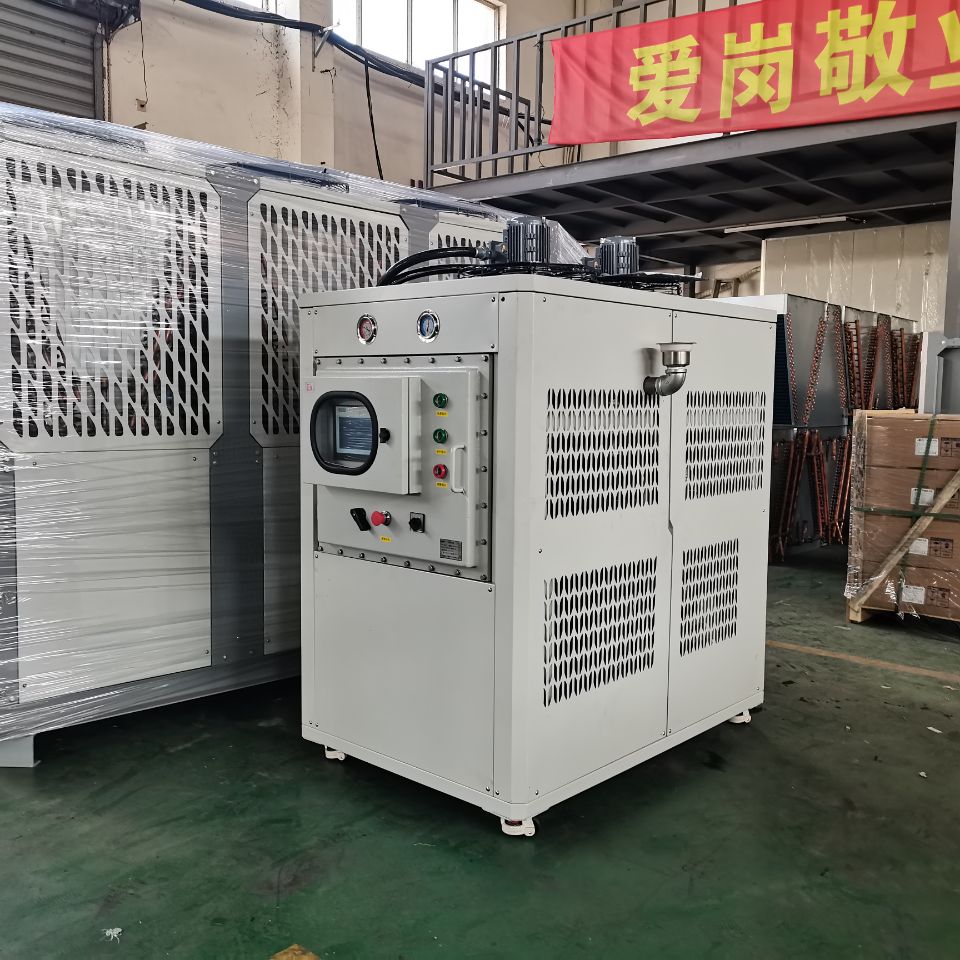 新能源用防爆型制冷加熱一體機組